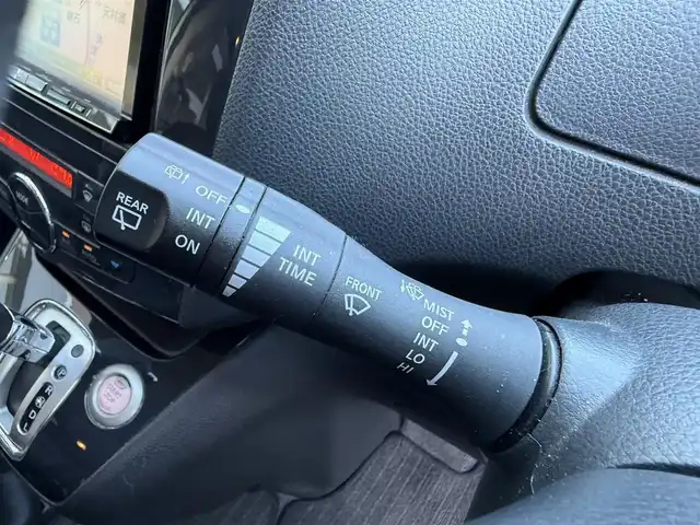 日産 セレナ ハイウェイスター 長崎県 2010(平22)年 6.7万km ブリリアントホワイトパール 登録時66389km/社外ナビ/・TV/・Bluetoothaudio/・DVD/ETC/バックカメラ/クルーズコントロール/前後ドライブレコーダー/社外フリップダウンモニター/両側パワースライドドア/電動格納ミラー