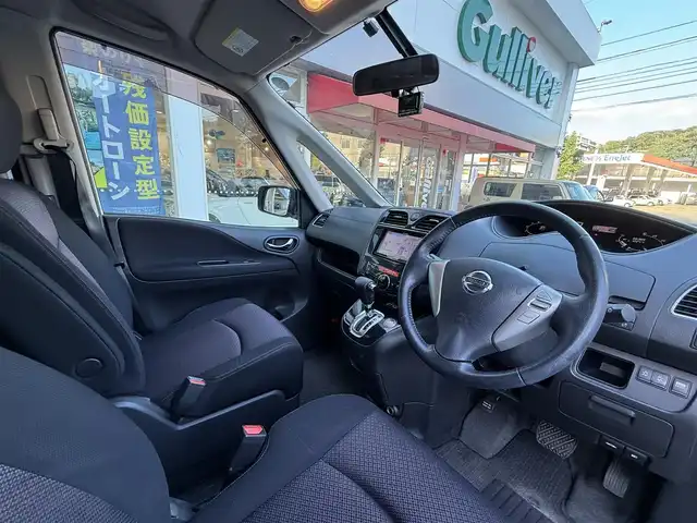 日産 セレナ ハイウェイスター 長崎県 2010(平22)年 6.7万km ブリリアントホワイトパール 登録時66389km/社外ナビ/・TV/・Bluetoothaudio/・DVD/ETC/バックカメラ/クルーズコントロール/前後ドライブレコーダー/社外フリップダウンモニター/両側パワースライドドア/電動格納ミラー