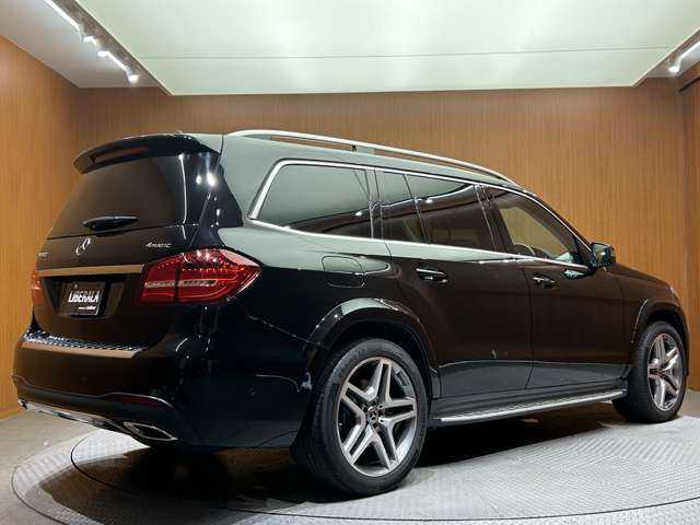 メルセデス・ベンツ ＧＬＳ３５０ｄ 4マチックスポーツ 千葉県 2018(平30)年 7.2万km オブシディアンブラック サンルーフ　/ｈａｒｍａｎｋａｒｄｏｎ　/黒革シート　/３６０°カメラ　/電動リアゲート　/パワーシート　/シートヒーター　/レーダーセーフティＰＫＧ　/キーレスゴー　/ＥＴＣ