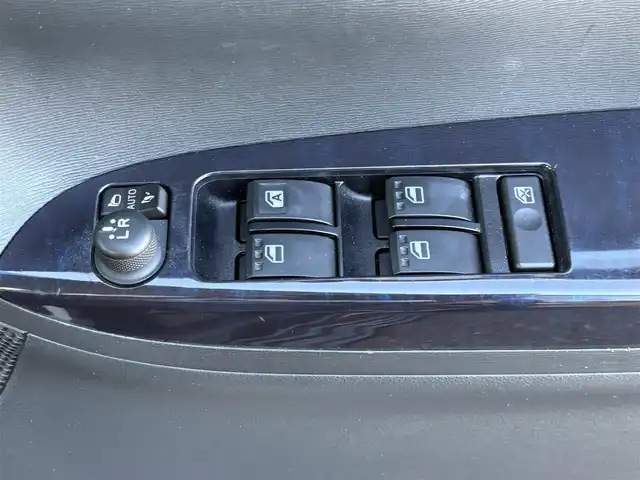 ダイハツ タント カスタム RS トップED SA Ⅲ 大分県 2016(平28)年 5.6万km ブラックマイカメタリック ・純正ナビ(CD/DVD/SD/BT/USB)/・フルセグテレビ/・バックカメラ/・スマートアシスト/・コーナーセンサー/・両側パワースライドドア/・ドライブレコーダー/・ETC/・オートライト/・ステアリングリモコン/・スマートキー/・純正アルミホイール
