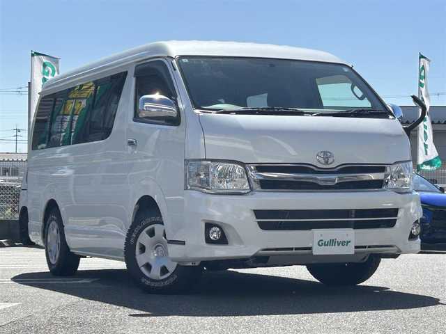 トヨタ ハイエース GL 奈良県 2013(平25)年 3.7万km ホワイトパールクリスタルシャイン インバーターDC電源/i seat ベッドキット/純正ディーラーナビ(VIE-X007W-8)/BT/CD/DVD//シンク付き/室内カーテン/社外後席モニター(ALPINE)/片側パワスラ/社外タイヤ(GEOLANDAR　X-AT)/バックカメラ/ETC/牽引フック/100V充電/オートLEDライト/三列シート/社外フロアマット(Vehicle)/取説・スペアキー付