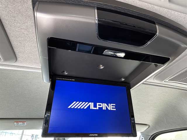 トヨタ ハイエース GL 奈良県 2013(平25)年 3.7万km ホワイトパールクリスタルシャイン インバーターDC電源/i seat ベッドキット/純正ディーラーナビ(VIE-X007W-8)/BT/CD/DVD//シンク付き/室内カーテン/社外後席モニター(ALPINE)/片側パワスラ/社外タイヤ(GEOLANDAR　X-AT)/バックカメラ/ETC/牽引フック/100V充電/オートLEDライト/三列シート/社外フロアマット(Vehicle)/取説・スペアキー付