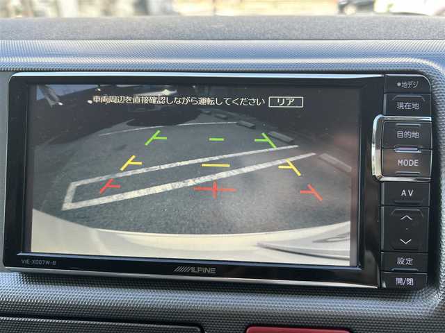 トヨタ ハイエース GL 奈良県 2013(平25)年 3.7万km ホワイトパールクリスタルシャイン インバーターDC電源/i seat ベッドキット/純正ディーラーナビ(VIE-X007W-8)/BT/CD/DVD//シンク付き/室内カーテン/社外後席モニター(ALPINE)/片側パワスラ/社外タイヤ(GEOLANDAR　X-AT)/バックカメラ/ETC/牽引フック/100V充電/オートLEDライト/三列シート/社外フロアマット(Vehicle)/取説・スペアキー付