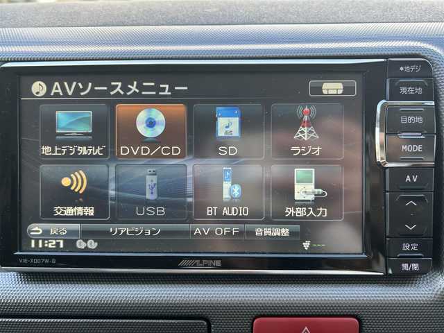 トヨタ ハイエース GL 奈良県 2013(平25)年 3.7万km ホワイトパールクリスタルシャイン インバーターDC電源/i seat ベッドキット/純正ディーラーナビ(VIE-X007W-8)/BT/CD/DVD//シンク付き/室内カーテン/社外後席モニター(ALPINE)/片側パワスラ/社外タイヤ(GEOLANDAR　X-AT)/バックカメラ/ETC/牽引フック/100V充電/オートLEDライト/三列シート/社外フロアマット(Vehicle)/取説・スペアキー付