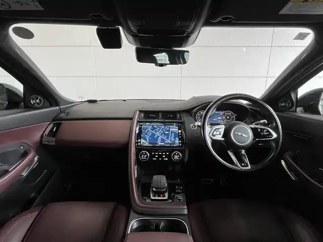 ジャガー ジャガー Ｅペース R ダイナミックSE D200 山形県 2021(令3)年 4.1万km グレー MERIDIANオーディオ/純正ナビ/AppleCarplay/360°カメラ/アダプティブクルーズコントロール/レーンキープアシスト/ブラインドスポットモニター/レザーシート/シートヒーター/パワーシート/電動リアゲート/パドルシフト