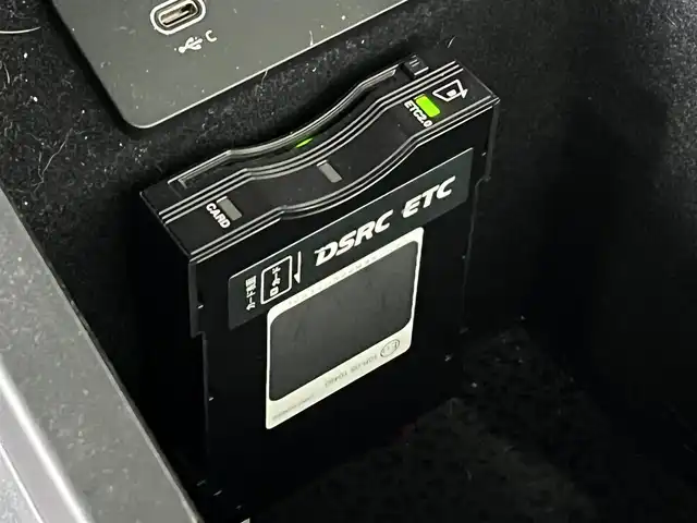 ジャガー ジャガー Ｅペース R ダイナミックSE D200 山形県 2021(令3)年 4.1万km グレー MERIDIANオーディオ/純正ナビ/AppleCarplay/360°カメラ/アダプティブクルーズコントロール/レーンキープアシスト/ブラインドスポットモニター/レザーシート/シートヒーター/パワーシート/電動リアゲート/パドルシフト