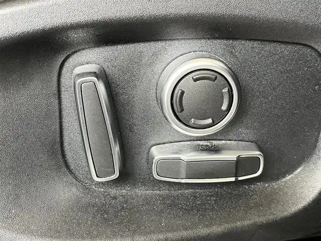 ジャガー ジャガー Ｅペース R ダイナミックSE D200 山形県 2021(令3)年 4.1万km グレー MERIDIANオーディオ/純正ナビ/AppleCarplay/360°カメラ/アダプティブクルーズコントロール/レーンキープアシスト/ブラインドスポットモニター/レザーシート/シートヒーター/パワーシート/電動リアゲート/パドルシフト