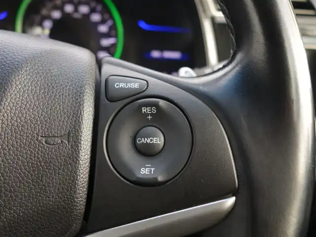 ホンダ シャトル ハイブリッド Z スタイルエディション 山形県 2016(平28)年 7.4万km クリスタルブラックパール 4WD/ワンオーナー/衝突被害軽減システム/純正SDナビ/　　【CD DVD BT フルセグ USB AUX】/バックカメラ/クルーズコントロール/LEDオートライト/ハーフレザー/シートヒーター/純正アルミ/ステアリングスイッチ/パドルシフト/電動格納ウィンカーミラー/フォグランプ/スマートキー/ＥＴＣ