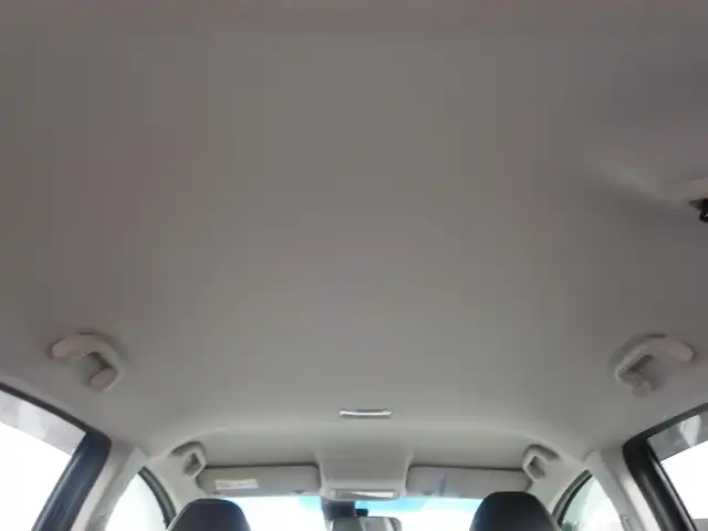 ホンダ シャトル ハイブリッド Z スタイルエディション 山形県 2016(平28)年 7.4万km クリスタルブラックパール 4WD/ワンオーナー/衝突被害軽減システム/純正SDナビ/　　【CD DVD BT フルセグ USB AUX】/バックカメラ/クルーズコントロール/LEDオートライト/ハーフレザー/シートヒーター/純正アルミ/ステアリングスイッチ/パドルシフト/電動格納ウィンカーミラー/フォグランプ/スマートキー/ＥＴＣ