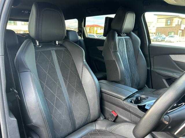 プジョー ５００８ GT ブルーHDi 埼玉県 2019(令1)年 4.8万km 黒 黒ハーフレザーシート /純正ナビ /リアモニター /アンビエンスライト /BSM /Apple Car Play /オートクルーズコントロール /全周囲カメラ /レーンキープアシスト /グリップコントロールシステム /パワーバックドア /ETC