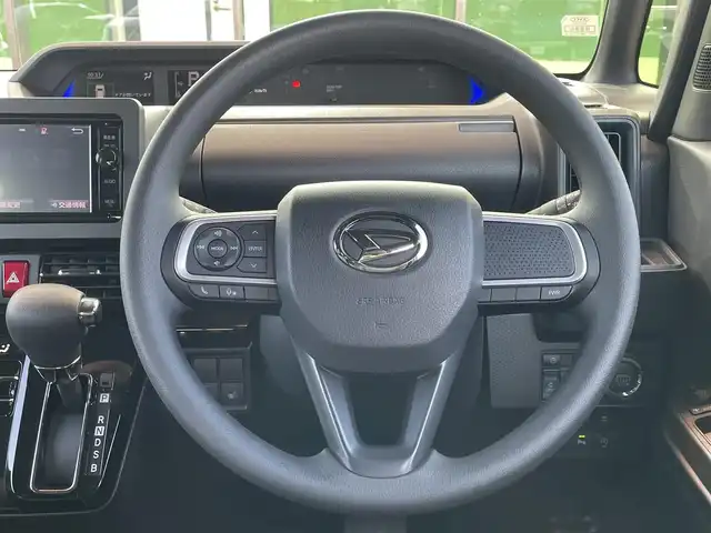 ダイハツ タント カスタム X 和歌山県 2023(令5)年 0.1千km シャイニングホワイトパール 純正7インチナビ（NSZN-W64T）/バックカメラ/フルセグTV/衝突軽減ブレーキ/レーンキープアシスト/前後コーナーセンサー/オートライト/両側パワスラ/シートヒーター/LEDヘッドライト/フォグランプ/電動パーキング/オートホールド/ステリモ/プッシュスタート