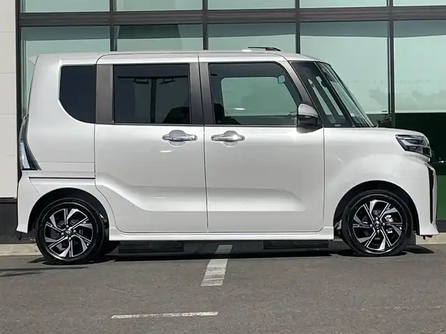 ダイハツ タント カスタム X 和歌山県 2023(令5)年 0.1千km シャイニングホワイトパール 純正7インチナビ（NSZN-W64T）/バックカメラ/フルセグTV/衝突軽減ブレーキ/レーンキープアシスト/前後コーナーセンサー/オートライト/両側パワスラ/シートヒーター/LEDヘッドライト/フォグランプ/電動パーキング/オートホールド/ステリモ/プッシュスタート