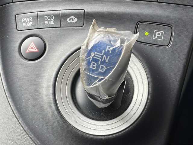 トヨタ プリウス S ツーリングセレクション 長野県 2009(平21)年 3.6万km ホワイトパールクリスタルシャイン 純正メーカーナビ/バックカメラ/ETC/プッシュスタート/純正17インチアルミ/前後コーナーセンサー/純正フロアマット