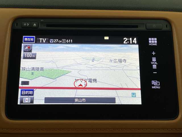 ホンダ ヴェゼル ハイブリッド Z 埼玉県 2015(平27)年 4.2万km ホワイトオーキッドパール 純正ナビ/(Bluetooth/USB/CD/DVD/AM/FM)/地デジワンセグ/バックカメラ/ETC/前方ドライブレコーダー/クルーズコントロール/運転席・助手席シートヒーター/パドルシフト/リアクティブフォースペダル/スポーツモード/衝突軽減ブレーキ/電子パーキングシステム/ブレーキホールド/ウィンカーミラー/フロントフォグランプ/プッシュスタート/ステアリングリモコン/純正ドアバイザー/純正17インチアルミホイール