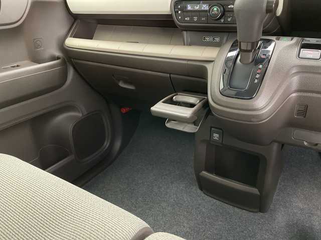 ホンダ Ｎ ＷＧＮ L 長野県 2024(令6)年 1.2万km ルナシルバーM 社外SDナビ　CN-E330D/（ワンセグ/Bluetooth/CD)/バックカメラ/ホンダセンシング/・衝突軽減ブレーキ/・レーンキープアシスト/・レーダークルーズコントロール/・先行車発進お知らせ機能/・コーナーセンサー/前席シートヒーター/ベンチシート/オートライト/オートマチックハイビーム/スマートキー/スペアキー/電格ミラー/ヘッドライトレベライザー