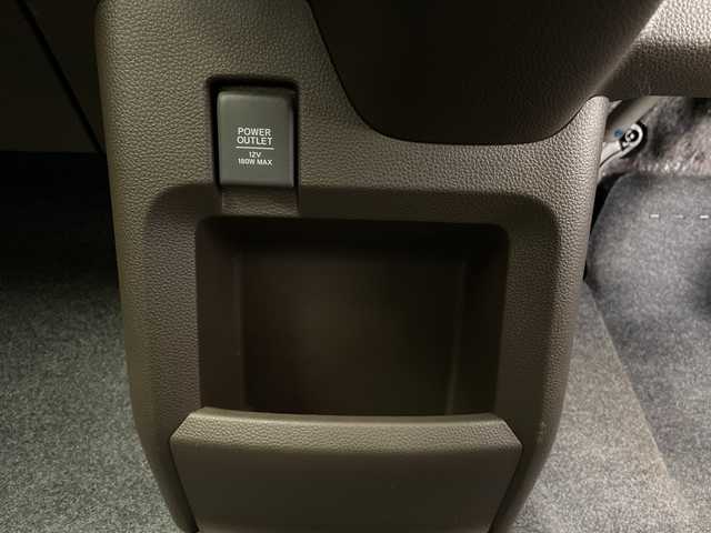 ホンダ Ｎ ＷＧＮ L 長野県 2024(令6)年 1.2万km ルナシルバーM 社外SDナビ　CN-E330D/（ワンセグ/Bluetooth/CD)/バックカメラ/ホンダセンシング/・衝突軽減ブレーキ/・レーンキープアシスト/・レーダークルーズコントロール/・先行車発進お知らせ機能/・コーナーセンサー/前席シートヒーター/ベンチシート/オートライト/オートマチックハイビーム/スマートキー/スペアキー/電格ミラー/ヘッドライトレベライザー