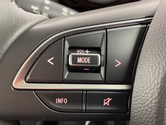 スズキ ジムニー XC 大阪府 2025(令7)年 0.1千km ジャングルグリーン 届出済未使用車/スズキセーフティサポート/　・デュアルセンサーブレーキサポート/　・誤発進抑制機能/　・車線逸脱警報機能/　・ふらつき警報機能/　・先行車発進お知らせ機能/　・ハイビームアシスト/　・横滑り防止機能/レーダークルーズコントロール/LEDヘッドライト/フォグランプ/オートライト/純正16インチアルミホイール/ダウンヒルアシストコントロール/コーナーセンサー/革巻きステアリング/スマートキー