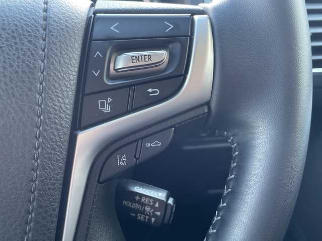 トヨタ ランドクルーザー プラド TX Lパッケージ 神奈川県 2023(令5)年 1.1万km ブラック ワンオーナー/プッシュスタート/ビルトインETC2.0/4WD/純正ナビ/Bluetooth接続/AM/FM/地デジTV/クリアランスソナー/アラウンドビューモニター/レーダークルーズコントロール/プリクラッシュ/車線逸脱防止装置/横滑り防止装置/D.N席パワーシート/D.N席シートヒーター、クーラー/オートライト、ハイビーム/LEDライト、フォグライト/サンルーフ/電動格納ミラー