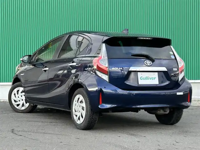 トヨタ アクア S スタイルブラック 宮城県 2019(平31)年 1.9万km ダークブルーマイカ セーフティセンス/・プリクラッシュセーフティ/・レーンディパーチャーアラート/・オートマチックハイビーム/先行車発進告知機能/インテリジェントクリアランスソナー（パーキングサポートブレーキ付）/純正ナビ（NSZT-W68T）/・CD/DVD/・Bluetooth/・フルセグTV/バックカメラ/ドライブレコーダー/ビルトインETC/オートライト/ステアリングスイッチ/スマートキー＆プッシュスタート/スペアキー1本/電動格納ミラー/Wエアバッグ