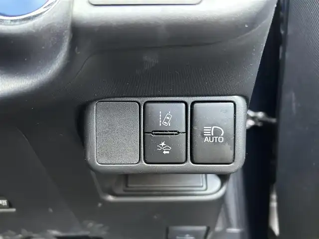 トヨタ アクア S スタイルブラック 宮城県 2019(平31)年 1.9万km ダークブルーマイカ セーフティセンス/・プリクラッシュセーフティ/・レーンディパーチャーアラート/・オートマチックハイビーム/先行車発進告知機能/インテリジェントクリアランスソナー（パーキングサポートブレーキ付）/純正ナビ（NSZT-W68T）/・CD/DVD/・Bluetooth/・フルセグTV/バックカメラ/ドライブレコーダー/ビルトインETC/オートライト/ステアリングスイッチ/スマートキー＆プッシュスタート/スペアキー1本/電動格納ミラー/Wエアバッグ