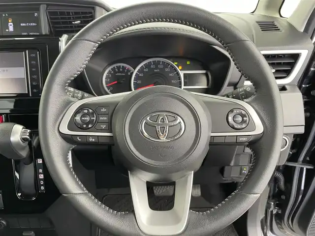 トヨタ ルーミー カスタムG－T 富山県 2021(令3)年 2.6万km ブラックマイカメタリック 純正ナビ（AM/FM/CD/DVD/BT）/フルセグTV/バックカメラ/両側パワースライドドア/衝突被害軽減ブレーキ/レーダークルーズコントロール/コーナーセンサー/ドライブレコーダー/ビルトインETC/スマートキー/スペアキー/プッシュスタート/電動パーキングブレーキ/オートブレーキホールド/純正フロアマット/横滑り防止装置/ISOFIX/LEDヘッドライト