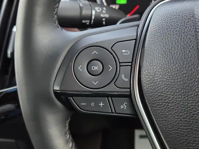 トヨタ クラウン ハイブリッド S Cパッケージ 鹿児島県 2019(令1)年 7.6万km プレシャスブラックパール アダプティブクルーズコントロール　/純正ドライブレコーダー　/ビルトインＥＴＣ　/Ｄ＋Ｎ席シートヒーター　/Ｄ＋Ｎ席パワーシート　/ステアリングヒーター　/トヨタセーフティセンス　/ブラインドスポットモニター/リアクロストラフィックオートブレーキ/純正メモリーナビ/Bluetoothオーディオ/前後コーナーセンサー/純正アルミホイール(17インチ)/横滑り防止装置/盗難防止装置/レーンキープアシスト/エアバッグ(W＋サイド)