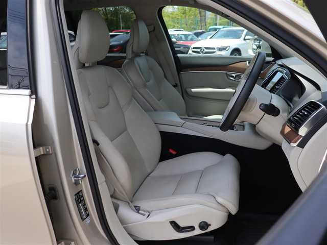 ボルボ ＸＣ９０ T5 AWD モーメンタム 長野県 2016(平28)年 5.9万km ゴールド ブロンドレザー　/純正ナビＴＶ　/３６０°　/ＣａｒＰｌａｙ　/ＡＣＣ　/衝突軽減ブレーキ　/ＬＫＡ　/ＢＬＩＳパークアシスト　/パワーシート／ヒーター　/パワーバックドア　/スマートキー　/純正１９ＡＷ　/ＬＥＤライト