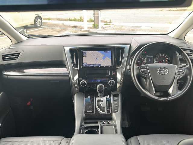 トヨタ ヴェルファイア Z Gエディション 石川県 2019(平31)年 2.9万km ブラック 販売成約車両落札不可/4WD/純正ディーラーオプションナビ/【CD/DVD/フルセグTV/BlueTooth】/バックカメラ/ETC/クルーズコントロール/衝突軽減システム/横滑り防止システム/レーンキープアシスト/アイドリングストップ/エアシート/ハンドルヒーター/パワーバックドア/オートハイビーム/純正フロアマット/本革シート