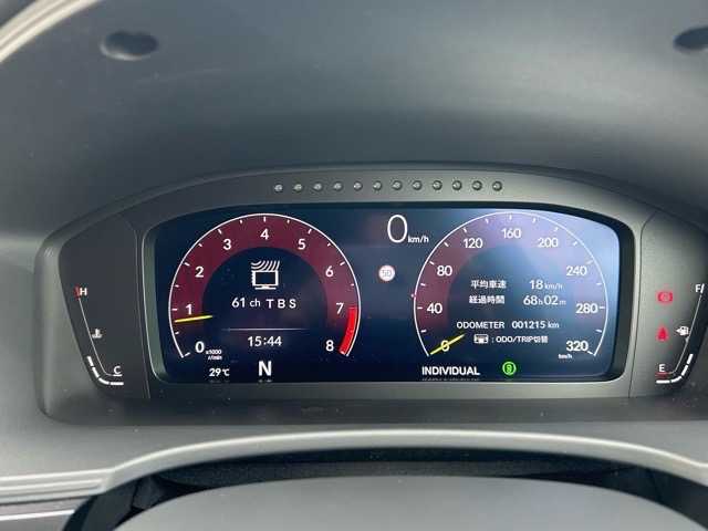 ホンダ シビック タイプR 千葉県 2025(令7)年 0.2万km チャンピオンシップホワイト 登録時走行距離1213Km/ワンオーナー/AppleCarPlay/Andoroid Auto/ホンダコネクトディスプレー/フルセグTV/バックカメラ/Bluetooth/USB接続/ナビ連動型ETC2.0/衝突被害軽減システム/先行者発進のお知らせ/レーンキープアシスト/ブラインドスポットシステム/コーナーセンサー/標識認識機能/純正19インチアルミホイール/純正フロアマット