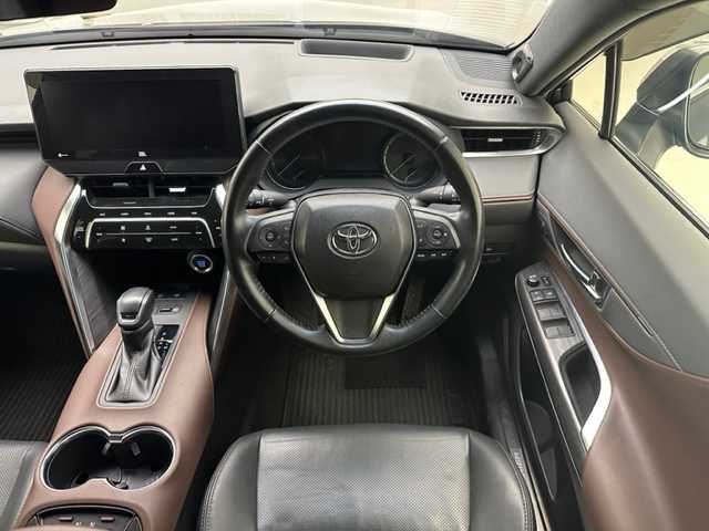 トヨタ ハリアー Z レザーパッケージ 兵庫県 2020(令2)年 4.5万km プレシャスブラックパール 純正メモリナビ(フルセグ/Bluetooth)/バックカメラ/前後コーナーセンサー/パワーシート/シートヒーター(D+N席)/エアシート(D+N席)/ステアリングヒーター/パワーバックドア/モデリスタエアロ/モデリスタマフラー/JBLサウンド/ブラインドスポットモニター/レザーシート/LEDヘッドライト/LEDフォグライト/オートライト/オートマチックハイビーム/純正19インチアルミホイール/純正フロアマット/追従型クルーズコントロール/デジタルインナーミラー/スマートキー/スペアキー/ドライブレコーダー/ビルトインETC2.0
