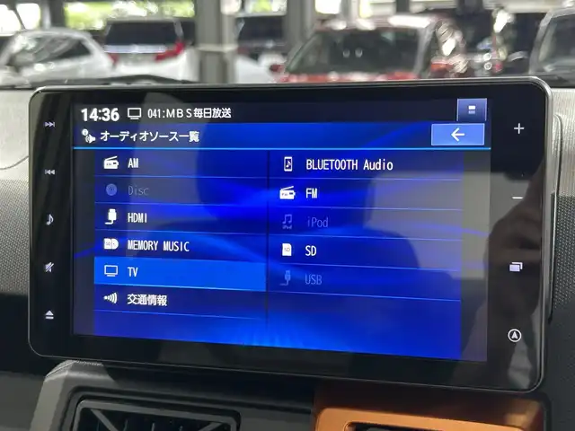 ダイハツ タフト G ターボ 大阪府 2021(令3)年 1.8万km サンドベージュメタリック ガラスルーフ 純正9incナビ(フルセグ/DVD再生/Bluetooth) 360カメラ ETC シートヒーター 衝突軽減 レーダークルコン クリアランスソナー レーンアシスト ルーフレール