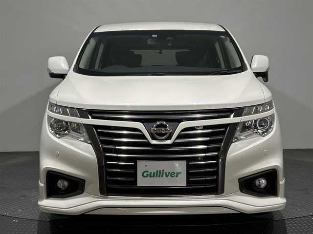日産 エルグランド 250ハイウェイスターS 愛媛県 2019(令1)年 2.2万km ホワイト エマージェンシーブレーキ/社外8インチナビ【AVIC-RL901】/フルセグTV/Bluetooth/DVD/バックカメラ/レーダークルーズコントロール/社外前後ドライブレコーダー【DRV-MR740】/両側パワースライドドア /TEIN車高調/DCPフロントプロテクター/DCPリアスポイラー/純正サス・リアスポイラー積込