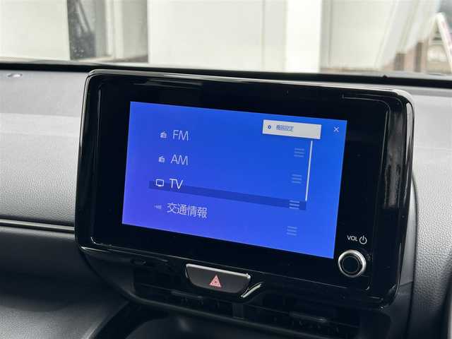 トヨタ ヤリスクロス ハイブリッド Z 静岡県 2025(令7)年 0.1万km未満 白 登録済未使用車/登録時走行距離65km/トヨタセーフティセンス/純正ディスプレイオーディオ/ナビ/フルセグＴＶ/全周囲カメラ/ハーフレザー/シートヒーター/ハンドルヒーター/パワーシート/レーダークルーズ/ＢＳＭ/ＬＥＤヘッドライト/純正１８ＡＷ