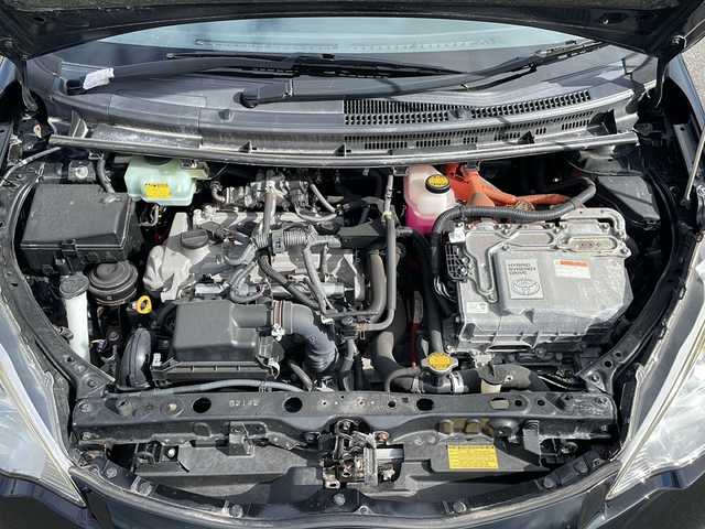 トヨタ アクア G 岩手県 2014(平26)年 6.7万km ブラックマイカ 社外ナビ(CD/DVD/SD/ラジオ/Bluetooth)/フルセグテレビ/バックカメラ/前席シートヒーター/ETC/スマートキー/プッシュスタート/ステアリングスイッチ/オートライト/社外15inアルミホイール/純正フロアマット/電動格納ミラー/ウィンカーミラー/ドアバイザー