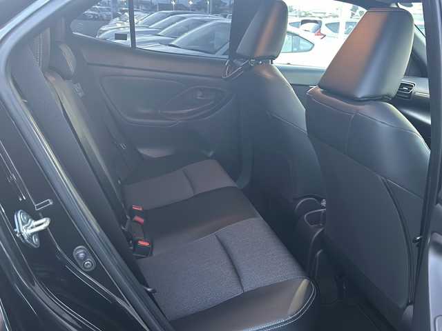 トヨタ ヤリスクロス ハイブリッド Z 徳島県 2022(令4)年 2万km ブラックマイカ 純正ディスプレイオーディオ/（Bluetooth/AM/FM/USB）/アラウンドビューモニター/レーダークルーズコントロール/ハーフレザーシート/シートヒーター（D+N席）/D席パワーシート/ステアリングヒーター/LEDヘッドライト/オートハイビーム/ブレーキホールド/電動パーキングブレーキ/ETC/純正ドラレコ/純正ドアバイザー/プッシュスタート/スマートキー/スペアキー