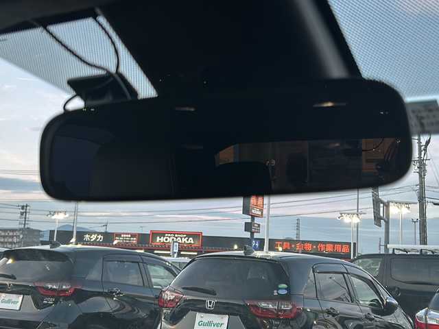 トヨタ ヤリスクロス ハイブリッド Z 徳島県 2022(令4)年 2万km ブラックマイカ 純正ディスプレイオーディオ/（Bluetooth/AM/FM/USB）/アラウンドビューモニター/レーダークルーズコントロール/ハーフレザーシート/シートヒーター（D+N席）/D席パワーシート/ステアリングヒーター/LEDヘッドライト/オートハイビーム/ブレーキホールド/電動パーキングブレーキ/ETC/純正ドラレコ/純正ドアバイザー/プッシュスタート/スマートキー/スペアキー