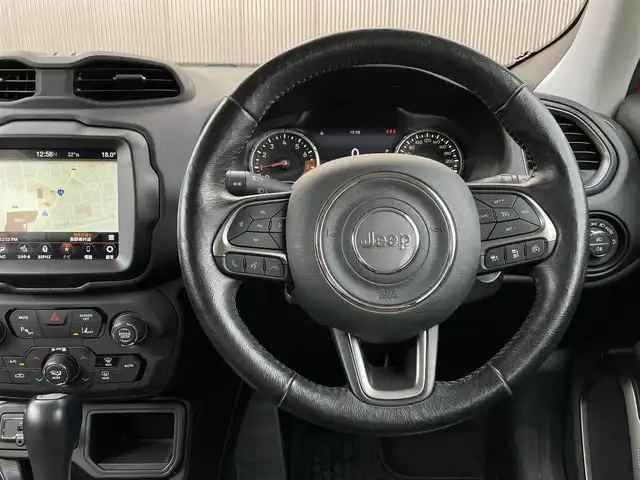 クライスラー・ジープ ジープ レネゲード リミテッド 長野県 2019(令1)年 5.4万km 赤 ＡＣＣ　レーンキープ　Ｕｃｏｎｎｅｃｔナビ　ｂｌｕｅｔｏｏｔｈ　黒革シート　シートヒーター　Ｄ／Ｎパワーシート　ステアリングヒーター　パークセンサー　ルーフレール　スマートキー　前後ドライブレコーダー 純正サマータイヤ＆ホイール有(215/60R17)