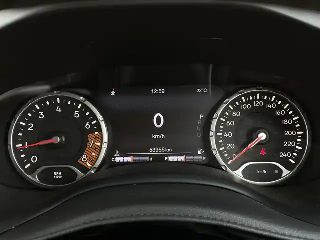 クライスラー・ジープ ジープ レネゲード リミテッド 長野県 2019(令1)年 5.4万km 赤 ＡＣＣ　レーンキープ　Ｕｃｏｎｎｅｃｔナビ　ｂｌｕｅｔｏｏｔｈ　黒革シート　シートヒーター　Ｄ／Ｎパワーシート　ステアリングヒーター　パークセンサー　ルーフレール　スマートキー　前後ドライブレコーダー 純正サマータイヤ＆ホイール有(215/60R17)