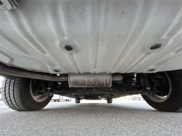 日産 セレナ ハイウェイS S HV Aセーフ 栃木県 2014(平26)年 7.2万km ブリリアントシルバー エマージェンシーブレーキ/社外メモリナビ/フルセグTV/DVD/Bluetooth/アラウンドビューモニター/ETC/前後ドライブレコーダー/パワースライドドア/クルーズコントロール/コーナーセンサー/アイドリングストップ/HIDヘッドライト/フォグランプ/オートライト/スマートキー/プッシュEgスタート/シートバックテーブル/2列目ロールサンシェード/横滑り防止装置