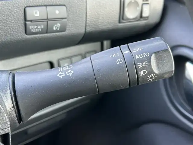 日産 セレナ ハイウェイS S HV Aセーフ 栃木県 2014(平26)年 7.2万km ブリリアントシルバー エマージェンシーブレーキ/社外メモリナビ/フルセグTV/DVD/Bluetooth/アラウンドビューモニター/ETC/前後ドライブレコーダー/パワースライドドア/クルーズコントロール/コーナーセンサー/アイドリングストップ/HIDヘッドライト/フォグランプ/オートライト/スマートキー/プッシュEgスタート/シートバックテーブル/2列目ロールサンシェード/横滑り防止装置