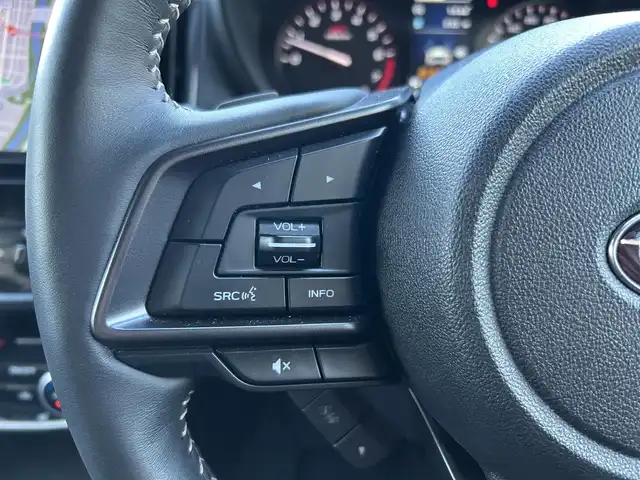 スバル フォレスター STIスポーツ ブラックインテリア セレクション 福島県 2024(令6)年 1.2万km グレー 純正ナビゲーション/【CD/SD/USB/TV】/バックカメラ/ドライブレコーダー/ビルトインETC/スマートリヤビューミラー/プリクラッシュブレーキ/AT誤発進抑制制御＆AT誤後進抑制制御/全車速追従機能付クルーズコントロール/車線逸脱抑制/警報機能/標識認識機能/先行車発進&青信号お知らせ機能/スバルリヤビークルディテクション/死角車両検知／車線変更支援/後退時支援/パワーリフトゲート/前席パワーシート/運転席シートメモリー/全席シートヒーター/ステアリングヒーター/ステアリングリモコン/パドルシフト/LEDオートライト/LEDフォグランプ/純正フロアマット/純正ドアバイザー