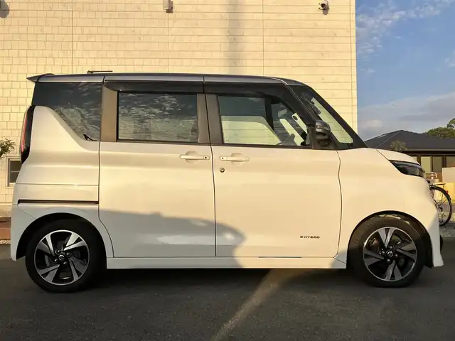 日産 ルークス HWS Gターボ プロパイロットED 静岡県 2021(令3)年 5.6万km チタニウムグレーM/シルキーホワイト 純正9インチナビ（CD/DVD/BT/フルセグ）/全方位カメラ/プロパイロット/純正ドライブレコーダー/純正ETC2.0/エンジンスタートボタン/保証書/取扱説明書/記録簿/パワーステアリング/パワーウィンドウ/アイドリングストップ/スマートキー/スペアキー1本/レーダークルーズコントロール/オートエアコン/USB入力端子/純正ETC2.0/純正ドライブレコーダー/純正フロアマット/ベンチシート/布シート/両側パワースライドドア/純正アルミホイール/ABS/横滑り防止装置/コーナーセンサー前後/レーンキープアシスト/オートライト/LEDヘッドライト/W+サイドエアバッグ/衝突軽減システム