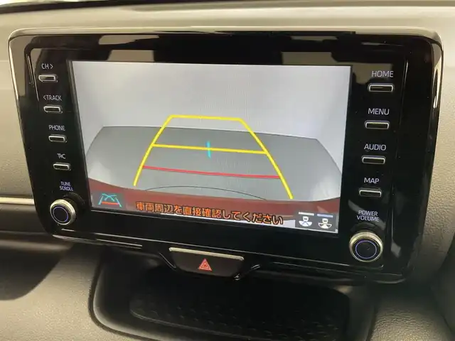 トヨタ ヤリス ハイブリッド Z 愛知県 2021(令3)年 3万km センシュアルレッドマイカ 純正８型ＤＡ　バックカメラ　禁煙車　フルセグ　追従クルコン　ＥＴＣ　ドラレコ　セーフティセンス　シートヒーター　コーナーセンサー　ＵＳＢ接続　衝突軽減　ＬＥＤオートライト　純正フロアマット　車線逸脱　Bluetooth　社外１５インチAW　プッシュスタート　スマートキー