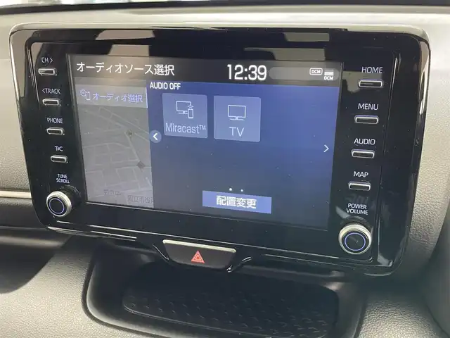 トヨタ ヤリス ハイブリッド Z 愛知県 2021(令3)年 3万km センシュアルレッドマイカ 純正８型ＤＡ　バックカメラ　禁煙車　フルセグ　追従クルコン　ＥＴＣ　ドラレコ　セーフティセンス　シートヒーター　コーナーセンサー　ＵＳＢ接続　衝突軽減　ＬＥＤオートライト　純正フロアマット　車線逸脱　Bluetooth　社外１５インチAW　プッシュスタート　スマートキー