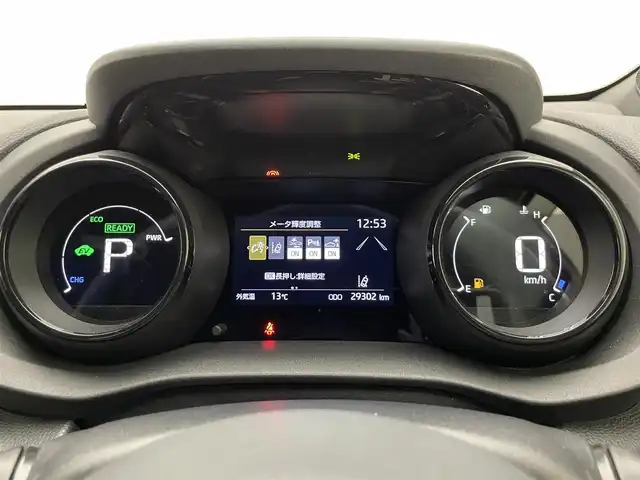 トヨタ ヤリス ハイブリッド Z 愛知県 2021(令3)年 3万km センシュアルレッドマイカ 純正８型ＤＡ　バックカメラ　禁煙車　フルセグ　追従クルコン　ＥＴＣ　ドラレコ　セーフティセンス　シートヒーター　コーナーセンサー　ＵＳＢ接続　衝突軽減　ＬＥＤオートライト　純正フロアマット　車線逸脱　Bluetooth　社外１５インチAW　プッシュスタート　スマートキー