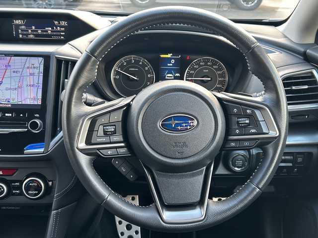 スバル インプレッサ スポーツ 2．0i－S アイサイト 石川県 2017(平29)年 1.6万km ダークグレーメタリック 8インチ純正ナビ【CN-LR830D】/　FM/AM/CD/DVD/Bluetooth/フルセグ/バックカメラ/アイサイト/ドライブレコーダー/ETC2.0/追従クルーズコントロール/４WD/前席メモリシート/サイドエアロ付き/純正アルミホイール/オートライト/LEDヘッドライト/コーナーセンサー