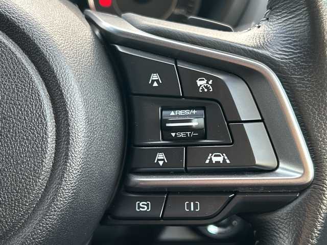 スバル インプレッサ スポーツ 2．0i－S アイサイト 石川県 2017(平29)年 1.6万km ダークグレーメタリック 8インチ純正ナビ【CN-LR830D】/　FM/AM/CD/DVD/Bluetooth/フルセグ/バックカメラ/アイサイト/ドライブレコーダー/ETC2.0/追従クルーズコントロール/４WD/前席メモリシート/サイドエアロ付き/純正アルミホイール/オートライト/LEDヘッドライト/コーナーセンサー