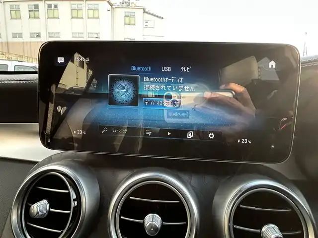 メルセデス・ベンツ ＧＬＣ２２０ d 4マチック クーペ AMGライン 熊本県 2020(令2)年 4万km オブシディアンブラック ・スマートキー/・プッシュスタート/・サンルーフ/・アクティブステアリングアシスト/・道路標識アシスト/・アクティブレーンキーピングアシスト/・アクティブブレーキアシスト/・アテンションアシスト/・ブラインドスポットモニター/・レーンチェンジアシスト/・インテリジェントライトシステム/・クルーズコントロール(追従式)/・黒革シート/・前席パワーシート/・前席エアシート/・全席シートヒーター/・純正メモリナビ/　【Bluetooth・USB・AppleCarPlay・AndroidAuto】/・Burmesterサウンドシステム/・フルセグTV/・全方位カメラ/・ETC2.0/・ヘッドアップディスプレイ/・ドライブレコーダー(前後録画)/・パワーバックドア/・LEDヘッドランプ/・純正マット