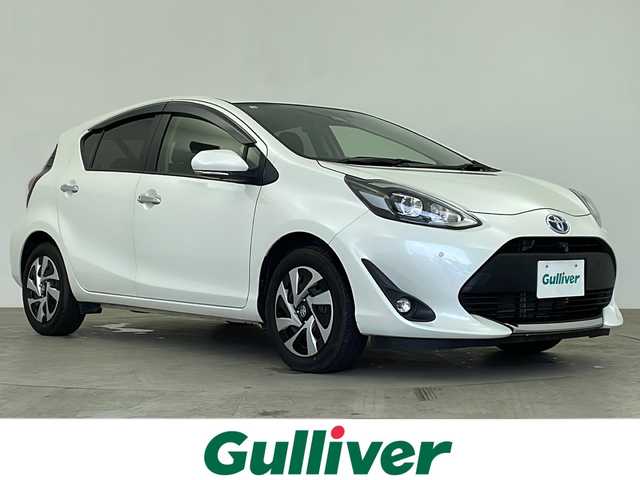 トヨタ アクア S スタイルブラック 鹿児島県 2020(令2)年 3.3万km パール 純正SDナビ【NSZT-W68T】/フルセグテレビ/パノラミックビューモニター/プリクラッシュセーフティ/Bluetoothオーディオ/ビルトインETC/プッシュスタート/ドライブレコーダー/フロアマット/スマートキー/ステアリングスイッチ/LEDヘッドライト