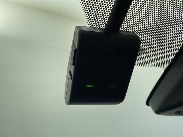 トヨタ アクア S スタイルブラック 鹿児島県 2020(令2)年 3.3万km パール 純正SDナビ【NSZT-W68T】/フルセグテレビ/パノラミックビューモニター/プリクラッシュセーフティ/Bluetoothオーディオ/ビルトインETC/プッシュスタート/ドライブレコーダー/フロアマット/スマートキー/ステアリングスイッチ/LEDヘッドライト